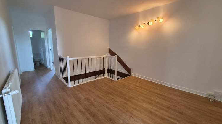 Ma-Cabane - Location Maison LEVIGNAC, 185 m²