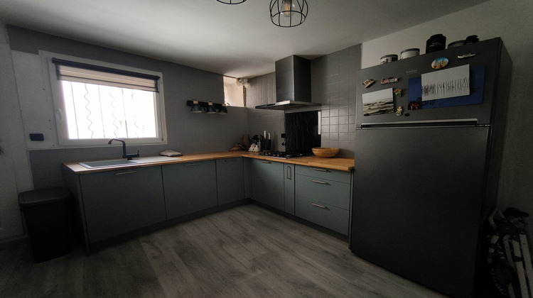 Ma-Cabane - Location Maison Lézan, 80 m²