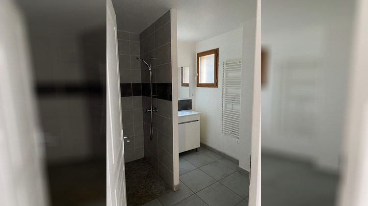 Ma-Cabane - Location Maison Lézignan-la-Cèbe, 110 m²