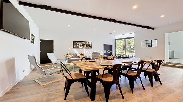 Ma-Cabane - Location Maison Lille, 200 m²