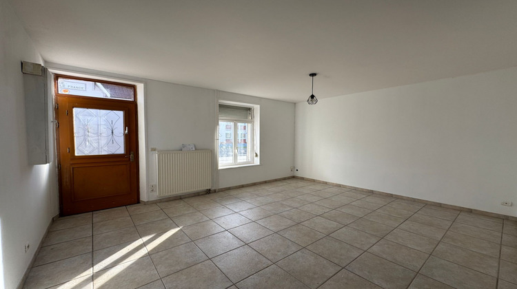 Ma-Cabane - Location Maison Lillers, 85 m²