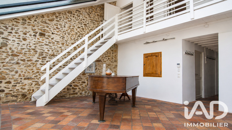 Ma-Cabane - Location Maison Linas, 295 m²