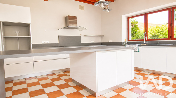 Ma-Cabane - Location Maison Linas, 295 m²