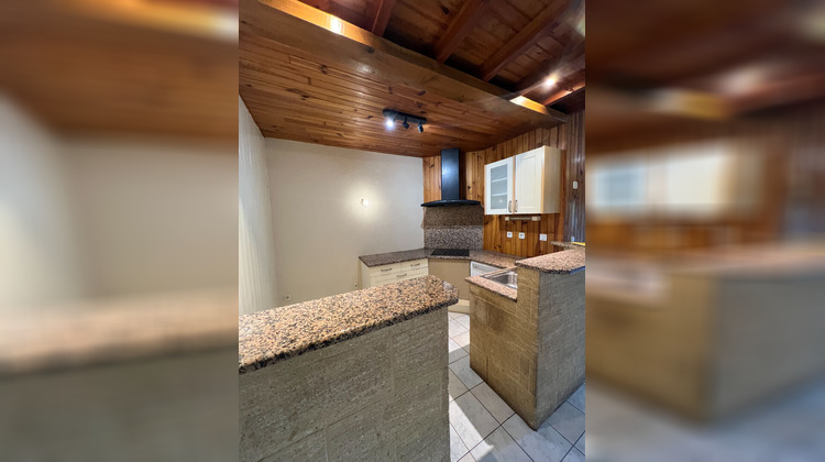 Ma-Cabane - Location Maison LISSAC-SUR-COUZE, 133 m²