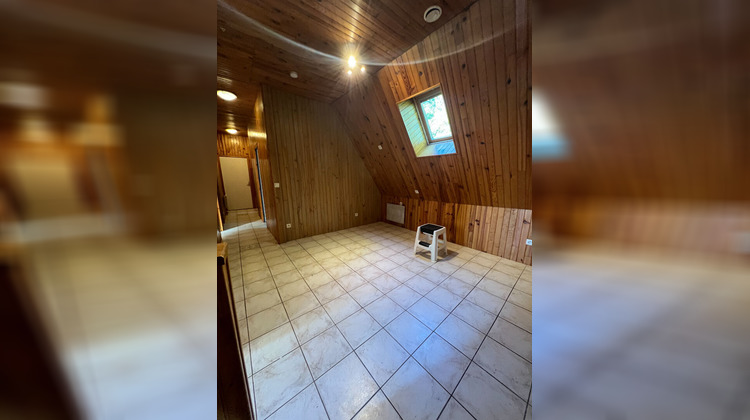 Ma-Cabane - Location Maison LISSAC-SUR-COUZE, 133 m²