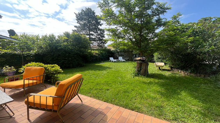 Ma-Cabane - Location Maison LIVRON-SUR-DROME, 94 m²