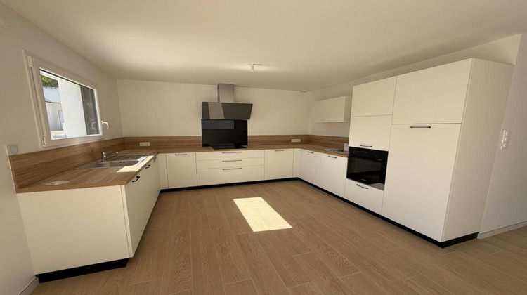 Ma-Cabane - Location Maison LOCMINE, 105 m²