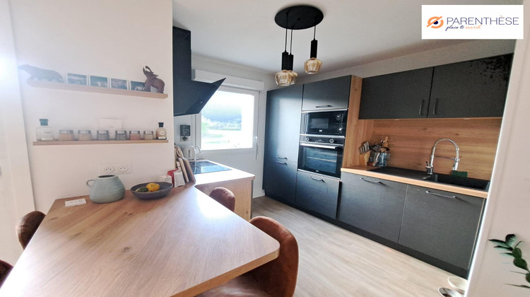 Ma-Cabane - Location Maison Lompret, 76 m²