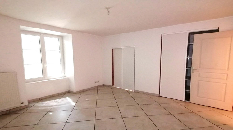 Ma-Cabane - Location Maison Loupfougères, 83 m²