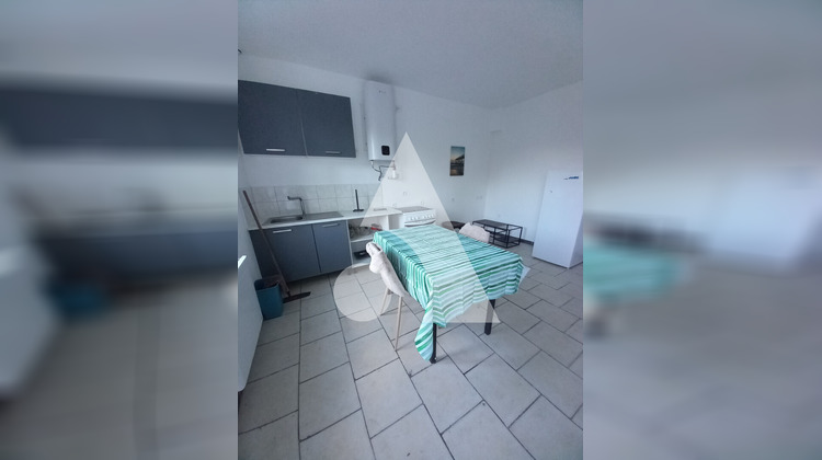 Ma-Cabane - Location Maison LOURCHES, 35 m²