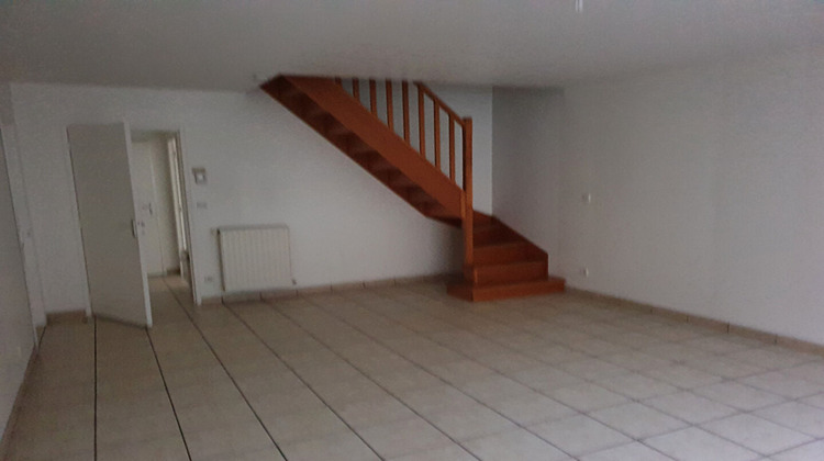 Ma-Cabane - Location Maison LOUVIERS, 94 m²