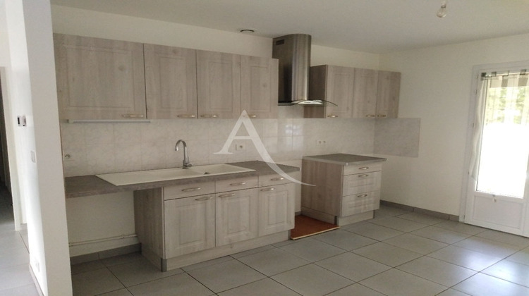 Ma-Cabane - Location Maison MACHECOUL, 111 m²