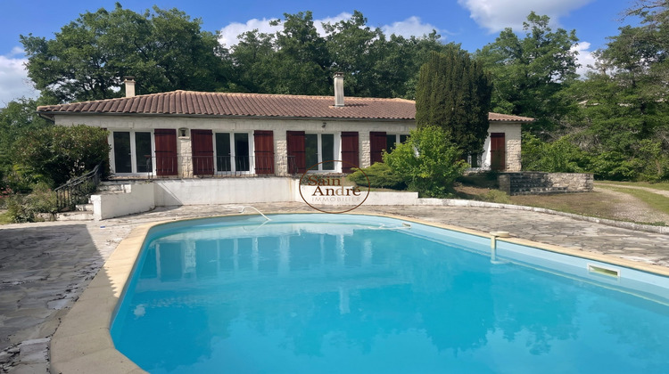 Ma-Cabane - Location Maison Magnac-sur-Touvre, 133 m²