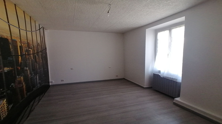 Ma-Cabane - Location Maison MAISSE, 99 m²