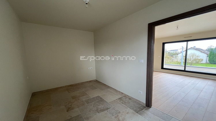 Ma-Cabane - Location Maison MALAUNAY, 146 m²