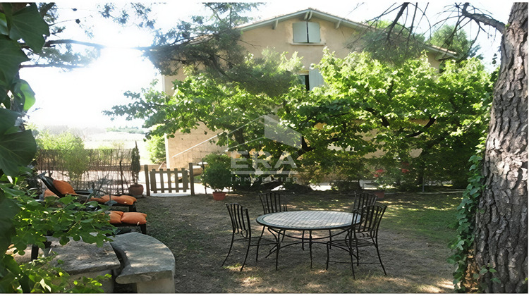 Ma-Cabane - Location Maison MALEMORT-DU-COMTAT, 38 m²