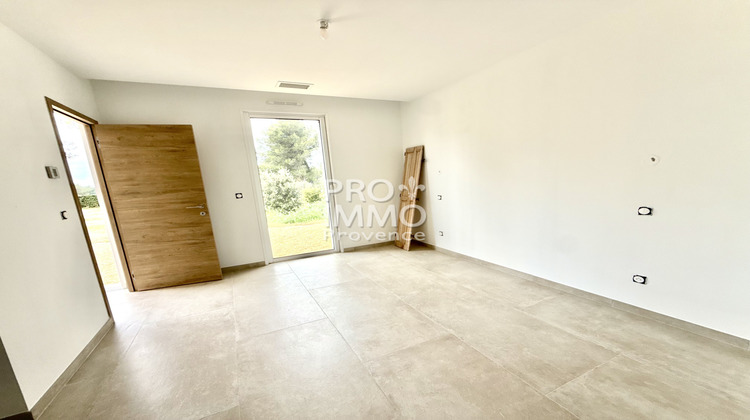 Ma-Cabane - Location Maison Mallemort, 146 m²