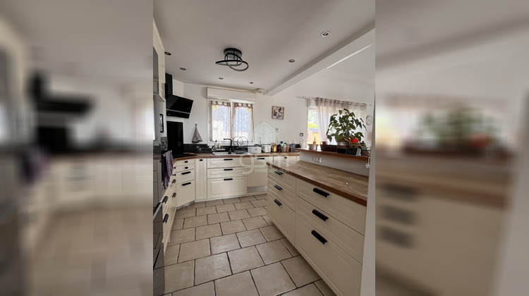 Ma-Cabane - Location Maison Manthelan, 161 m²