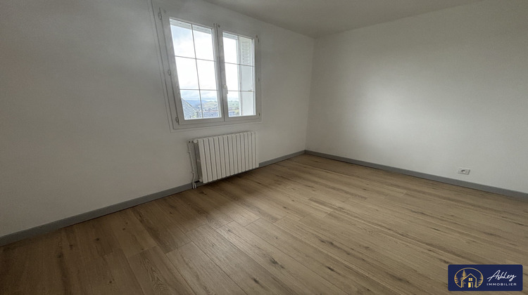 Ma-Cabane - Location Maison Marcenat, 132 m²