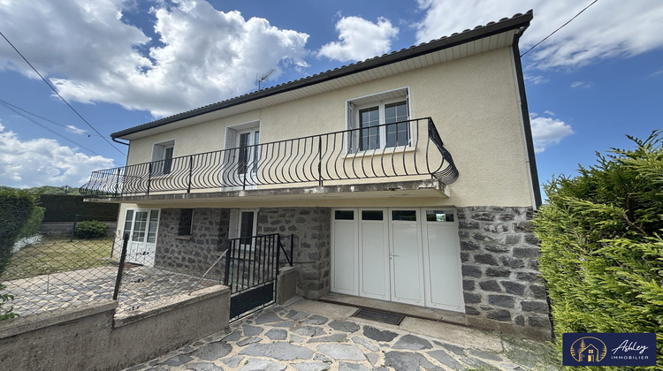 Ma-Cabane - Location Maison Marcenat, 132 m²