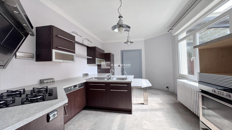 Ma-Cabane - Location Maison Marcq-en-Baroeul, 226 m²
