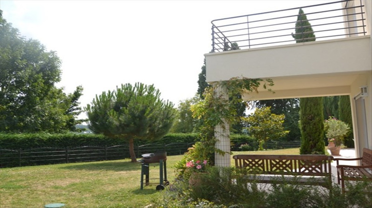 Ma-Cabane - Location Maison MAREIL-MARLY, 242 m²