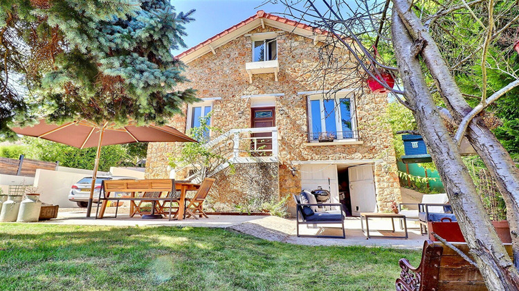 Ma-Cabane - Location Maison MAREIL-MARLY, 140 m²
