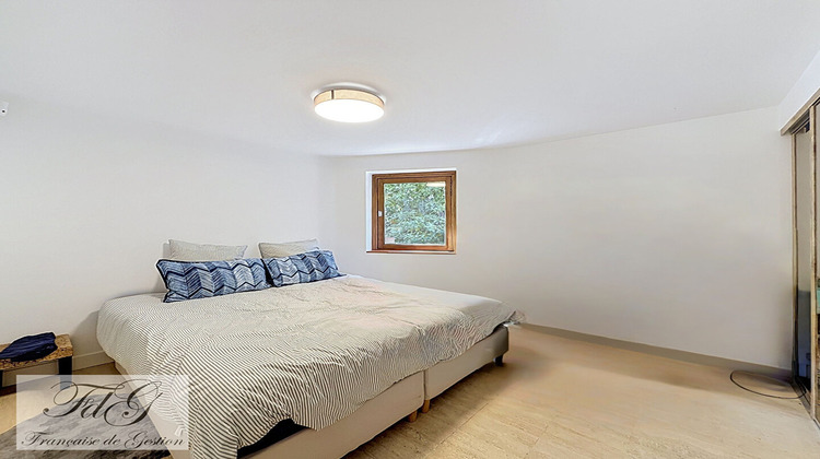 Ma-Cabane - Location Maison MAREIL-MARLY, 199 m²