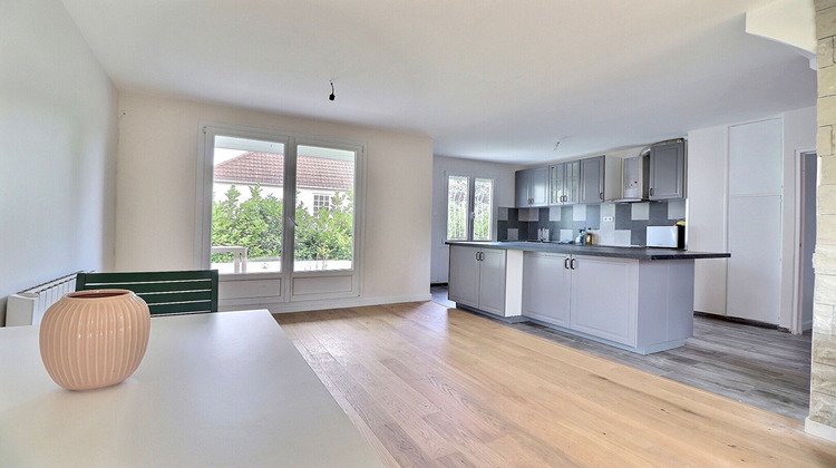 Ma-Cabane - Location Maison MAREIL-MARLY, 137 m²