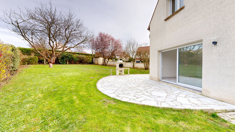 Ma-Cabane - Location Maison MAREUIL-LES-MEAUX, 182 m²