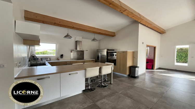 Ma-Cabane - Location Maison Marignane, 176 m²
