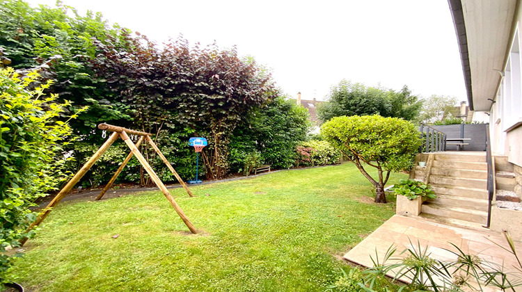 Ma-Cabane - Location Maison MARNES-LA-COQUETTE, 188 m²