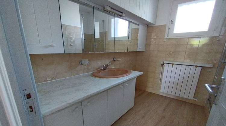 Ma-Cabane - Location Maison MARSEILLE 11, 72 m²