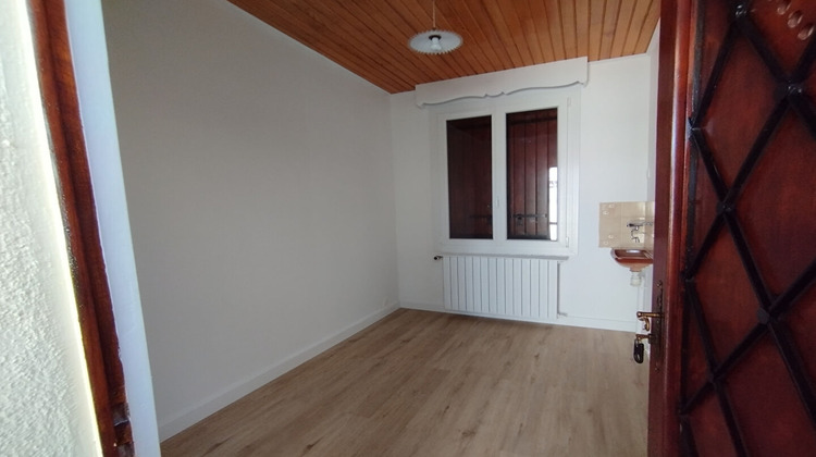 Ma-Cabane - Location Maison MARSEILLE 11, 72 m²