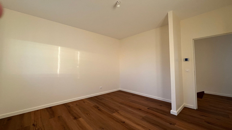 Ma-Cabane - Location Maison MARSEILLE 12, 150 m²