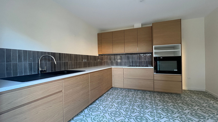 Ma-Cabane - Location Maison MARSEILLE 12, 150 m²