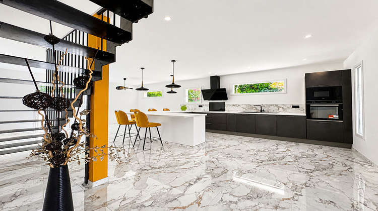 Ma-Cabane - Location Maison MARSEILLE 12, 155 m²