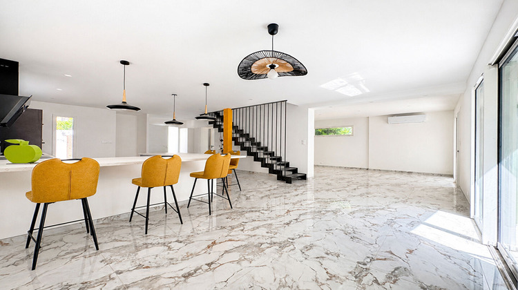 Ma-Cabane - Location Maison MARSEILLE 12, 155 m²