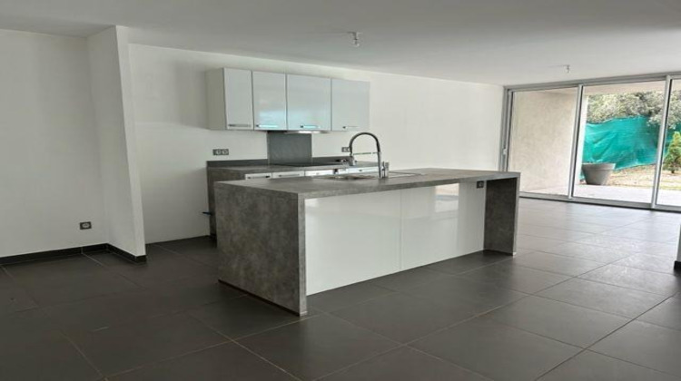 Ma-Cabane - Location Maison MARSEILLE, 135 m²