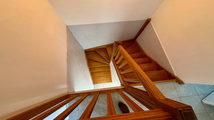 Ma-Cabane - Location Maison MARSEILLE 9, 80 m²