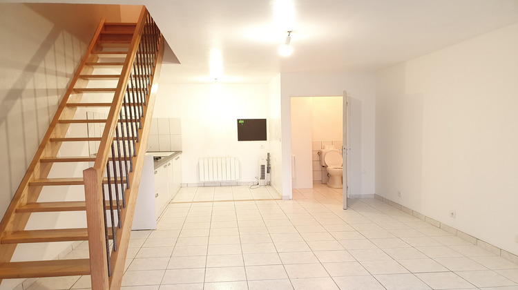 Ma-Cabane - Location Maison Maubert-Fontaine, 52 m²