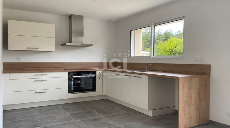 Ma-Cabane - Location Maison MAUVES-SUR-LOIRE, 90 m²