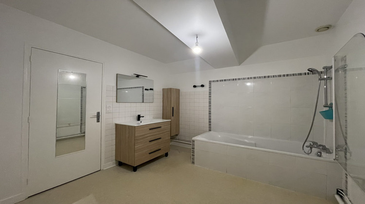 Ma-Cabane - Location Maison Mayenne, 92 m²