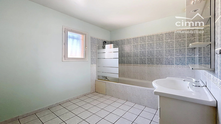 Ma-Cabane - Location Maison Mazan, 96 m²