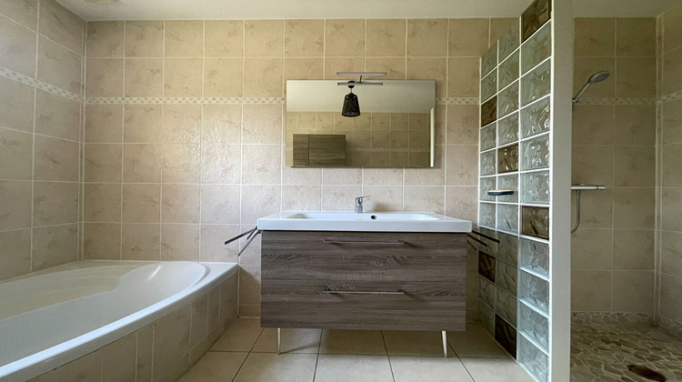 Ma-Cabane - Location Maison MAZE, 87 m²