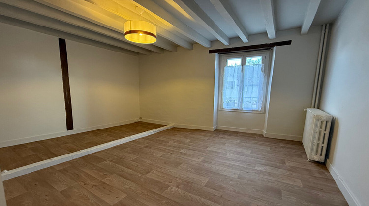 Ma-Cabane - Location Maison MENETOU-SALON, 80 m²