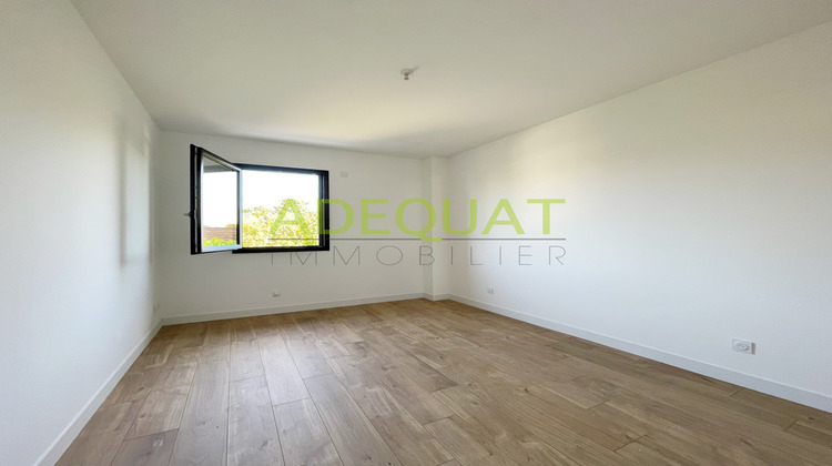 Ma-Cabane - Location Maison Meyrié, 99 m²