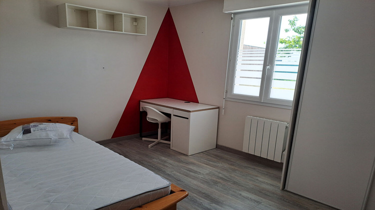 Ma-Cabane - Location Maison MEZIERES-SUR-COUESNON, 70 m²