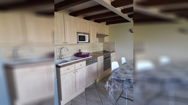 Ma-Cabane - Location Maison MILHAUD, 50 m²