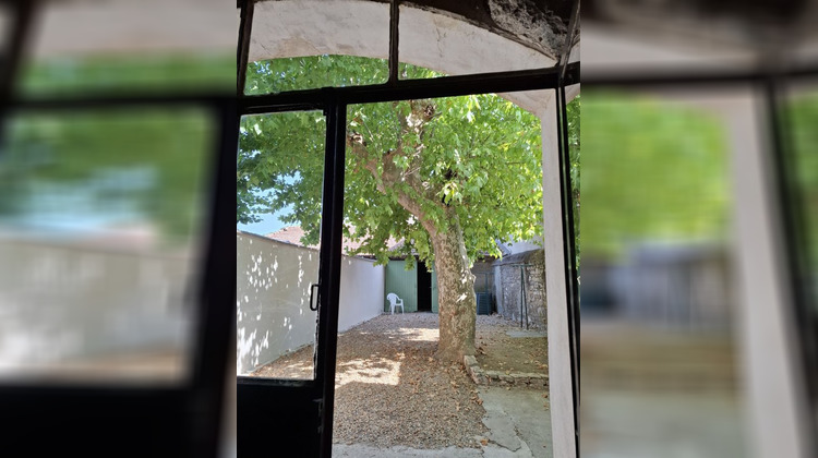 Ma-Cabane - Location Maison MILHAUD, 50 m²